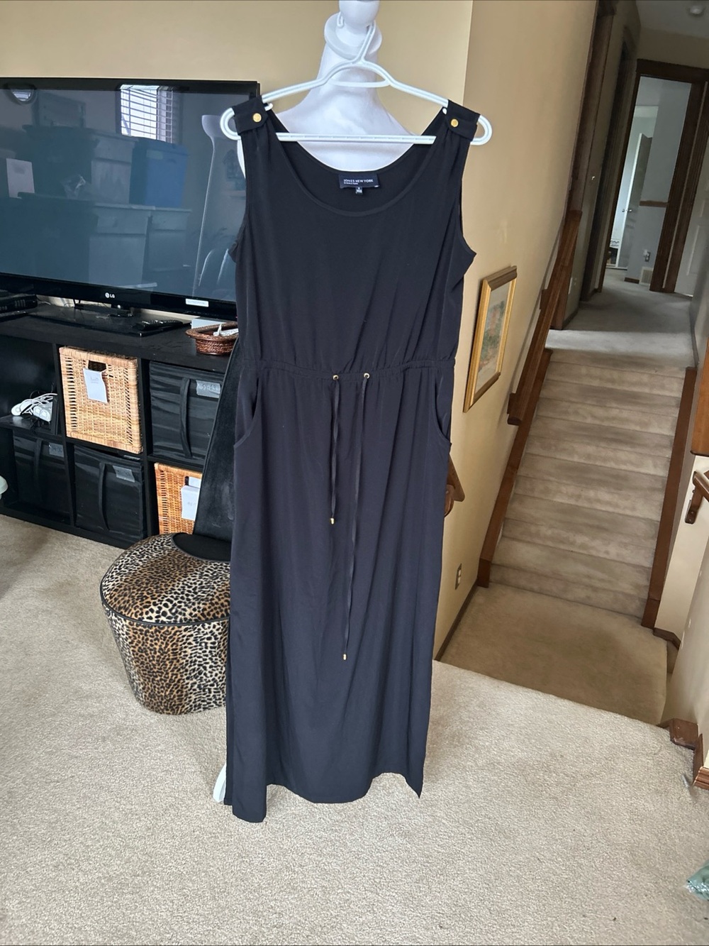 Jones New York Black Sleeveless Drawstring Maxi Dress with Pockets/ Gold accents